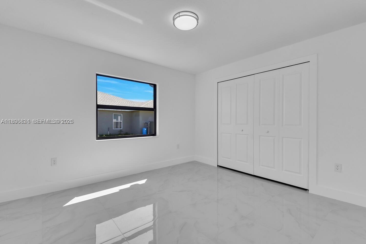 LEHIGH ESTATES - Residential Income