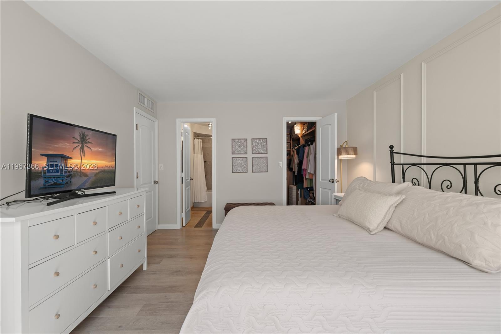 CLIFTON CONDO - Residential