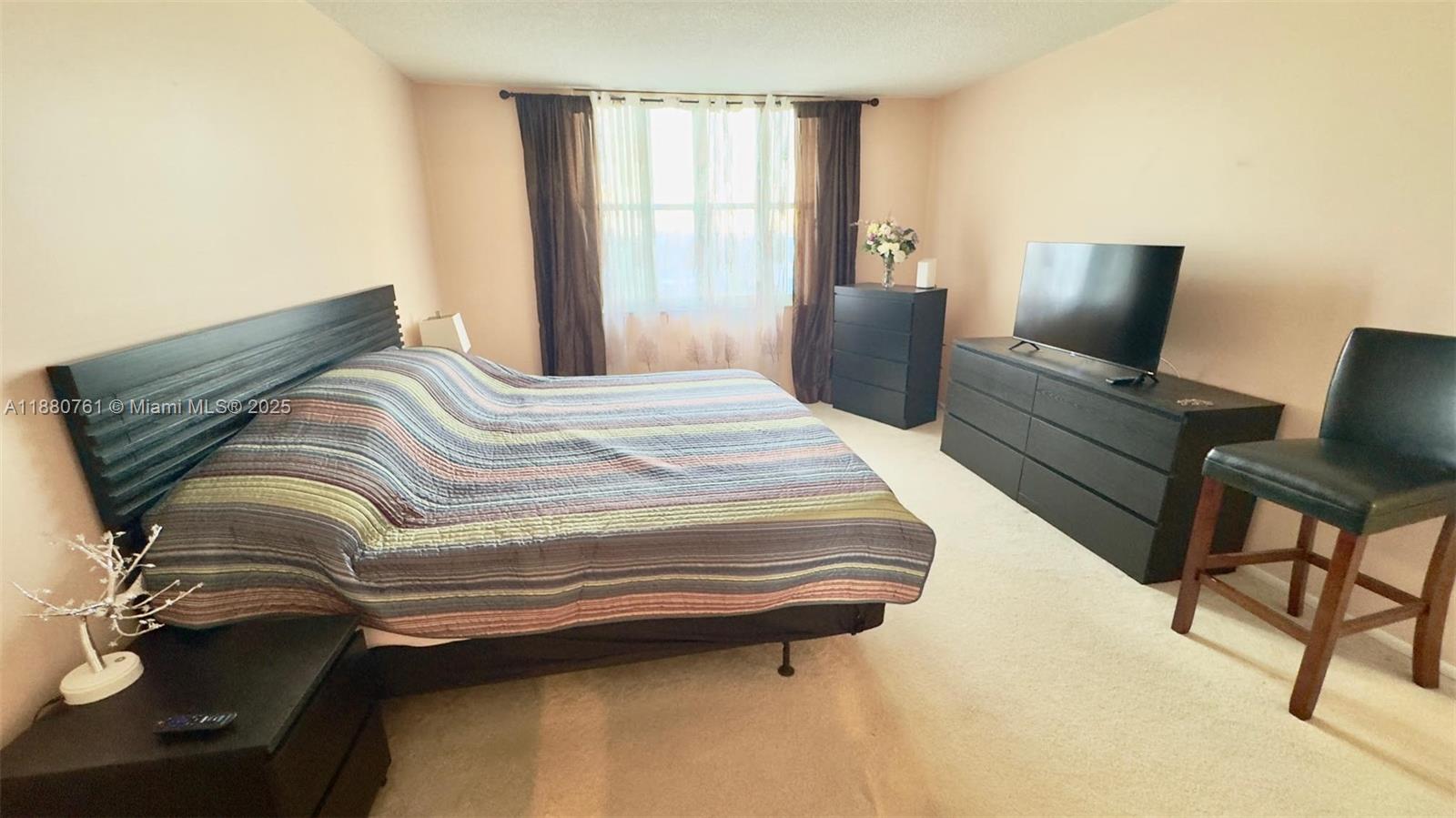 GOLDEN HORN SOUTH CONDO - Residential