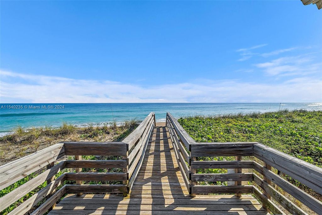 Photo of 245 NE Macarthur Blvd #17, Hutchinson Island, FL 34996 (MLS # A11540235)