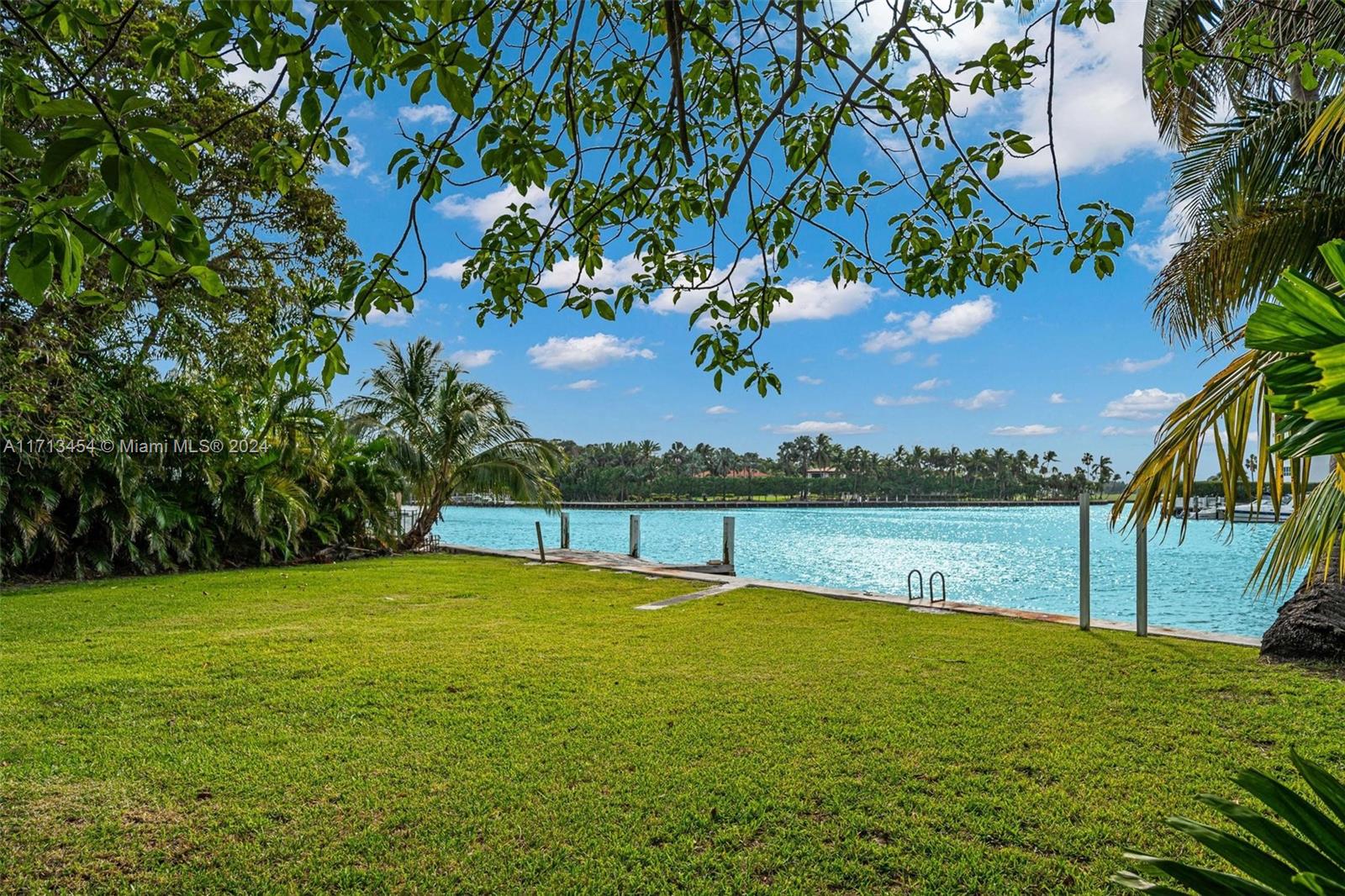 ALTOS DEL MAR NO 5 - Residential