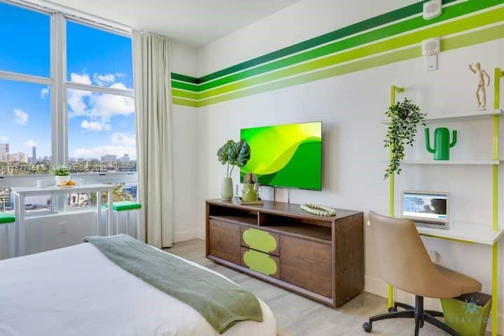 View photos, virtual tours, details... 777 N Ocean Dr S529