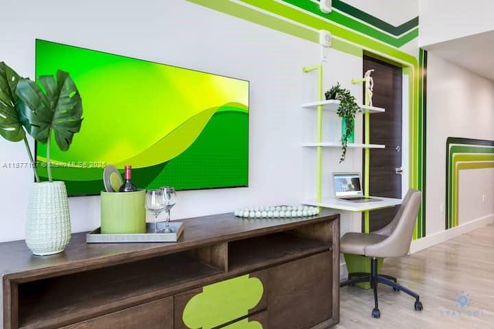 View photos, virtual tours, details... 777 N Ocean Dr S529