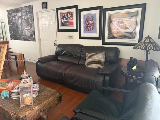 VILLA RUSTICA I CONDO - Residential