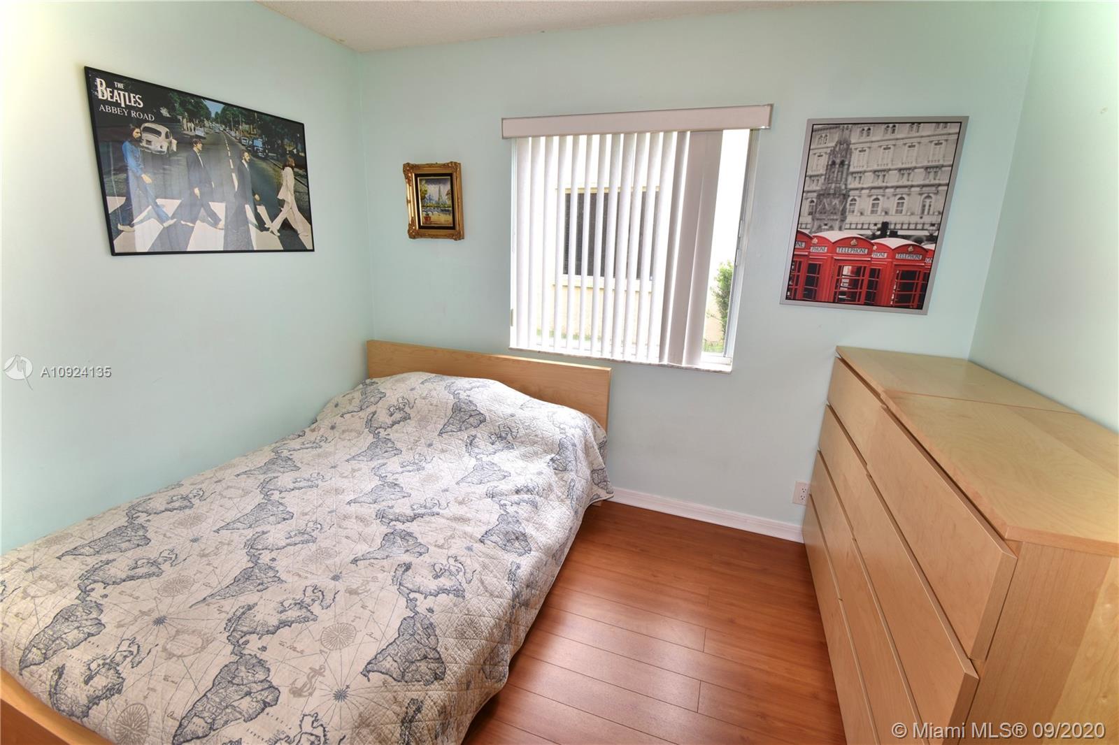 SECTORS 3 & 4 BOUNDARY PL - Residential