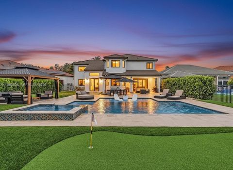 774 Heritage Dr Weston FL 33326