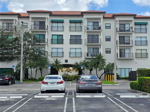 650 Palm Ave 2-B6 Hialeah FL 33010