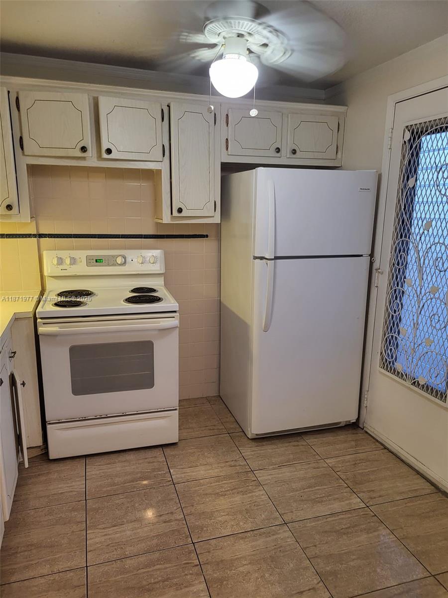 MEADOWBROOK CONDO APTS BL - Residential