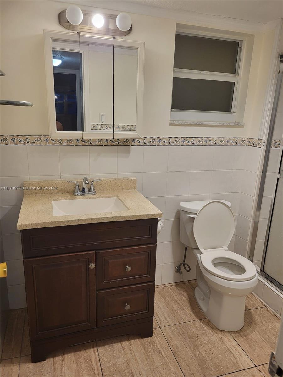 MEADOWBROOK CONDO APTS BL - Residential