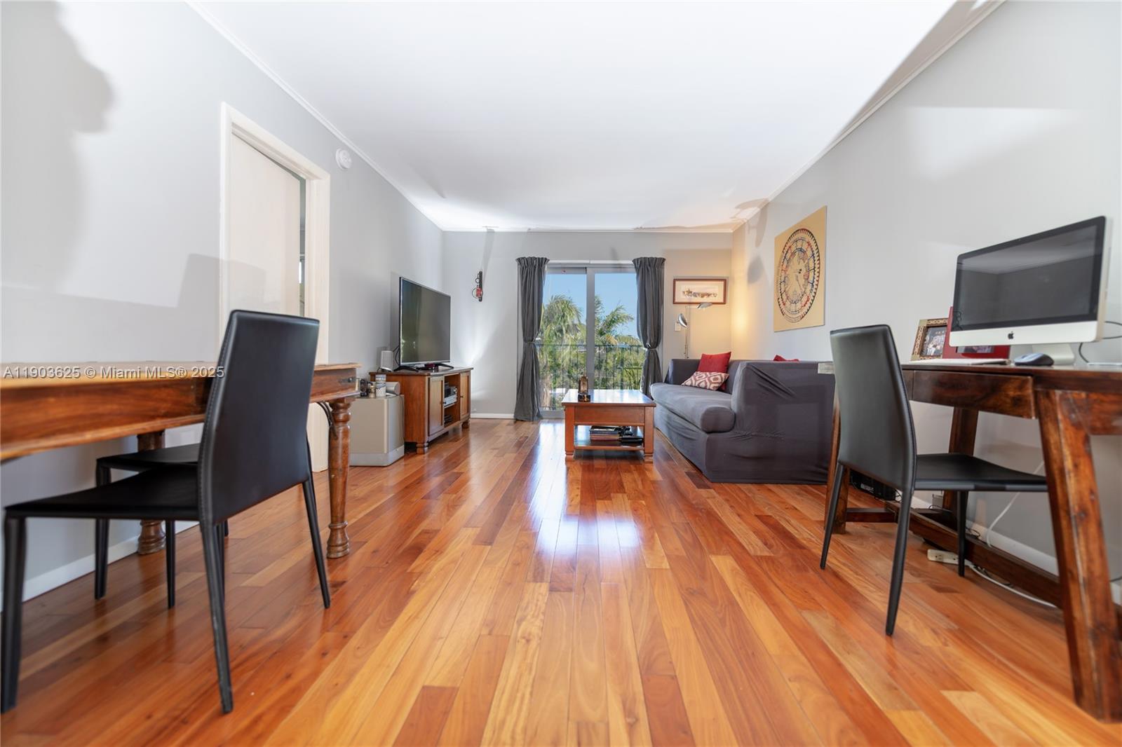 ARCADIA CONDO - Residential Lease