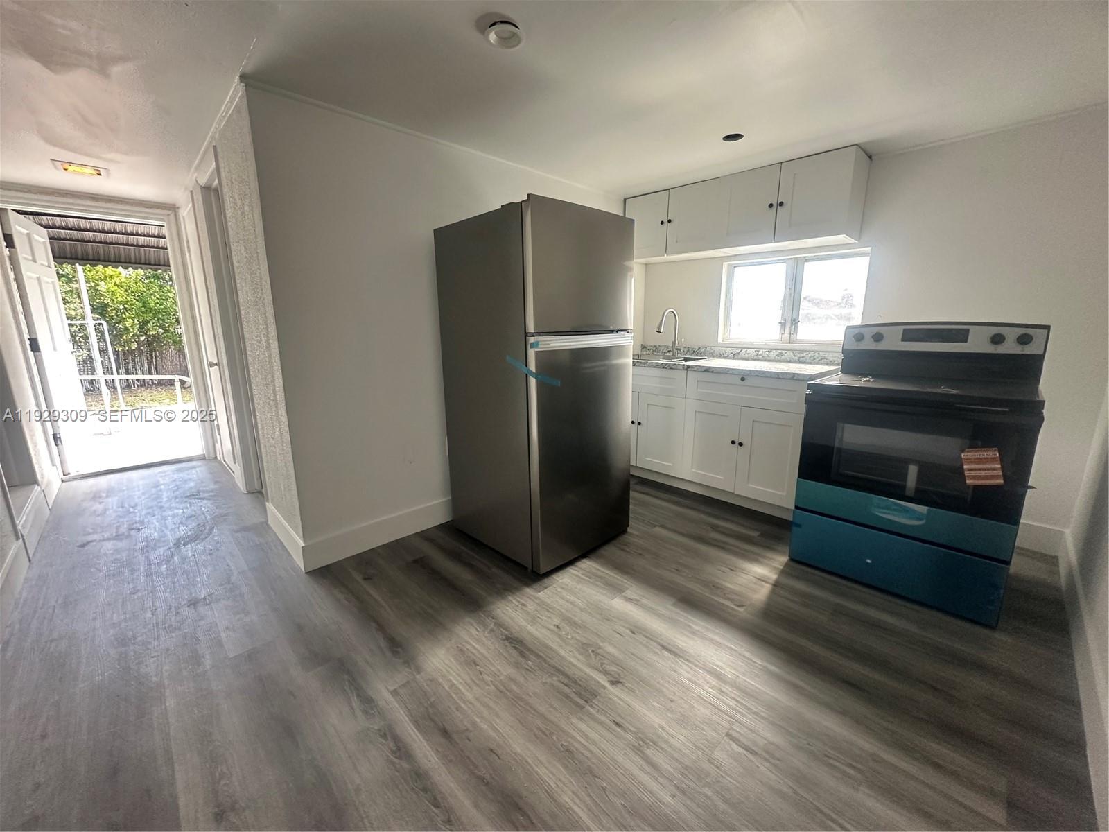 SLEEPY HOLLOW 1 - Residential Lease