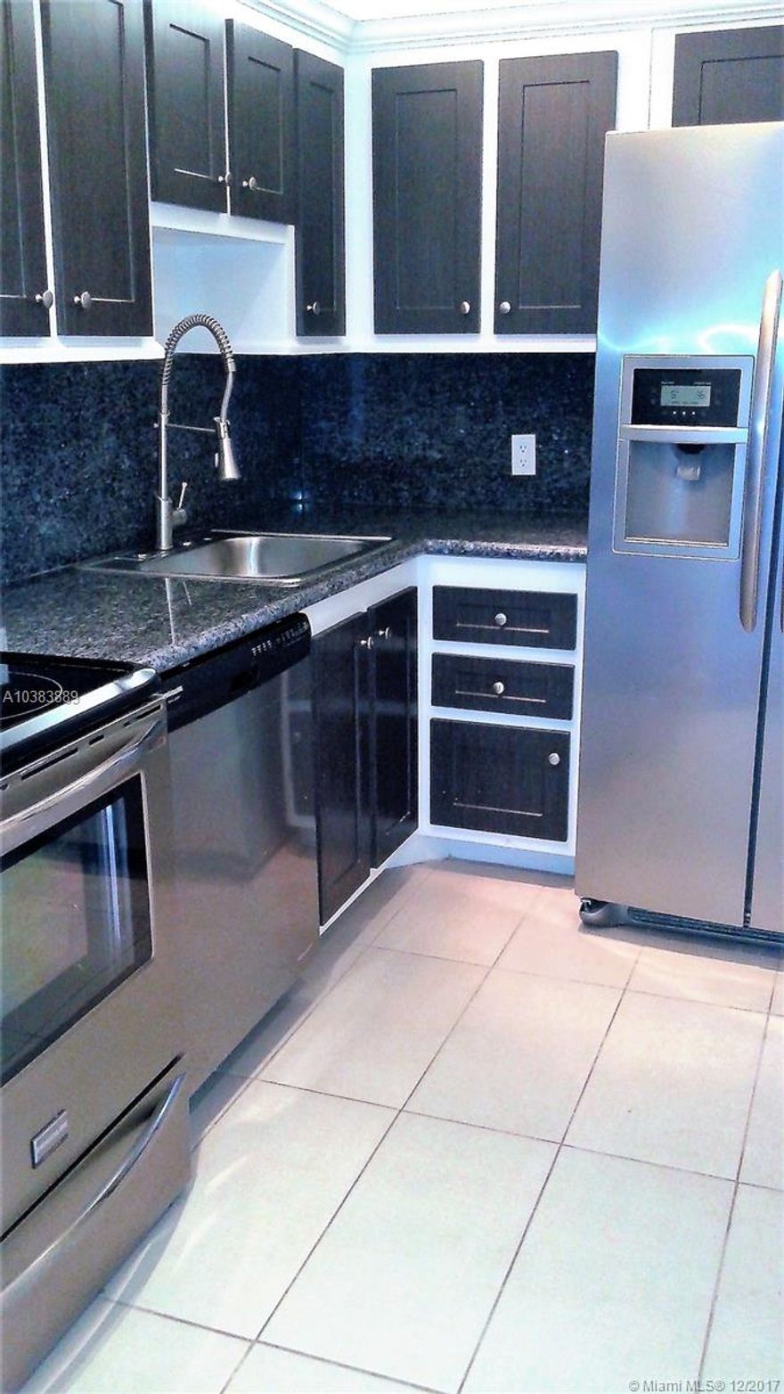 BEAUTIFUL CORONADO CONDO IN AVENTURA GOLF COURSE, REMODELED UNIT WITH WOOD FLOORS AND STAINLESS STEEL APPLIANCES, COVERED PARKING, 24 HOURS SECURITY, CABLE & INTERNET INCLUDED IN MAINTENANCE FEES. PERFECTLY LOCATED WITHIN WALKING DISTANCE TO AVENTURA MALL, PUBLIX, LIBRARY AND RESTAURANTS; EXCELENT GRADE A SCHOOLS AND HOUSES OF WORSHIP. RESORT STYLE AMENITIES.
MUST SEE TO APPRECIATE!! WON’T LAST!!! EASY TO SHOW CALL ME TO SCHEDULE A SHOWING TODAY!!!