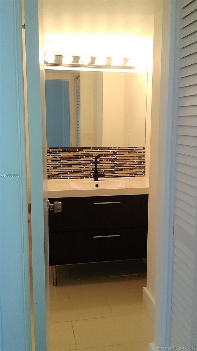 CORONADO CONDO- TOWER II - Residential Lease