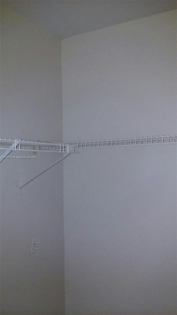 OCEANVIEW PARK CONDO - Residential Lease