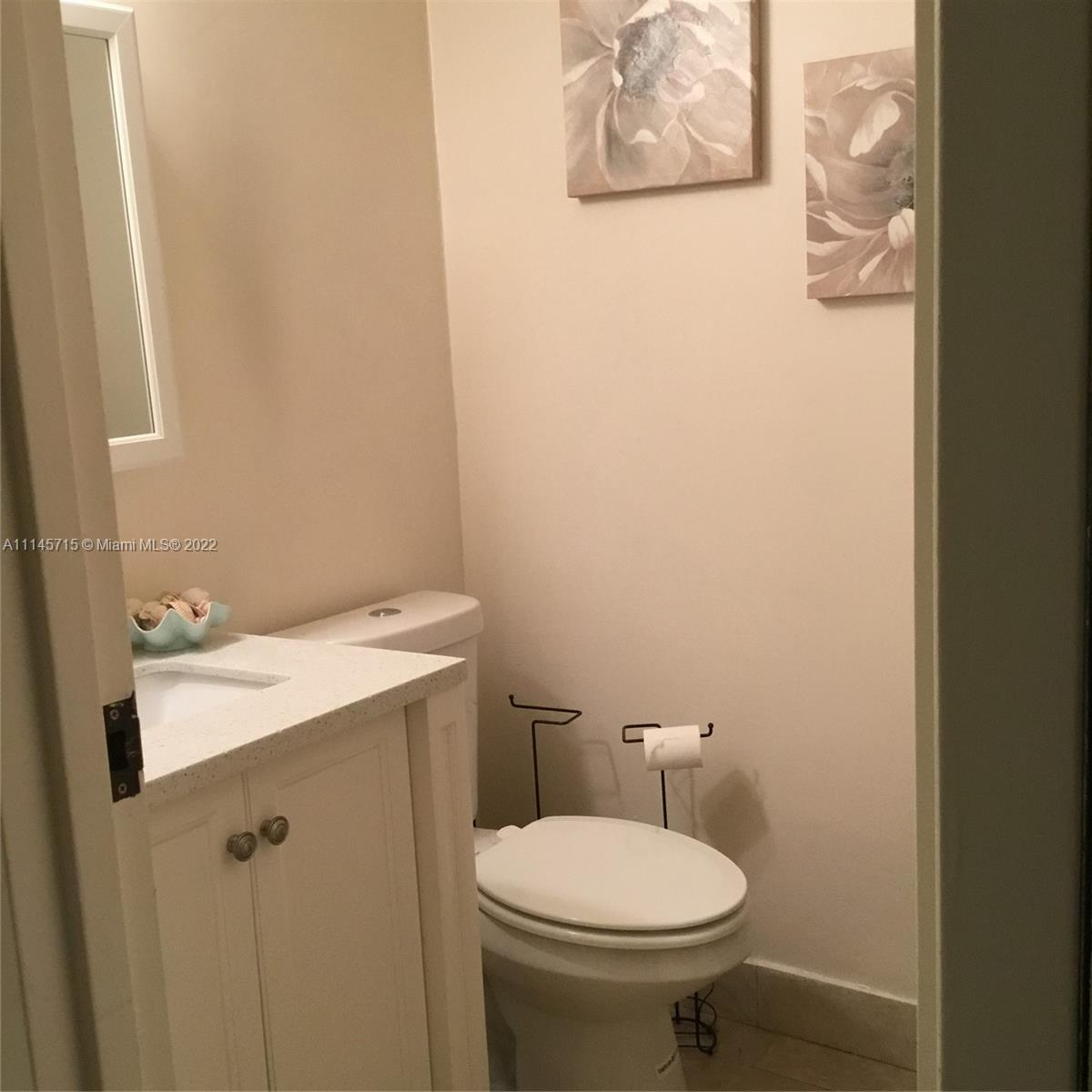 OCEANVIEW PARK CONDO - Residential Lease