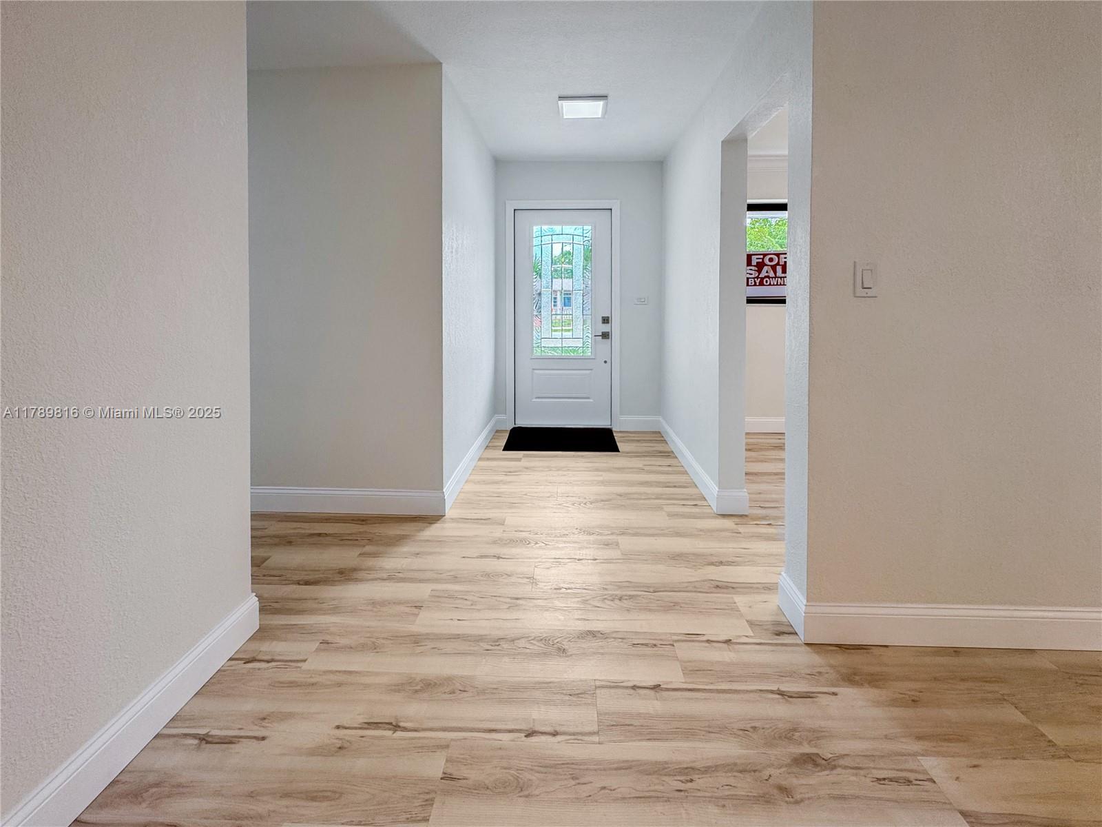 1121 NW 200th St