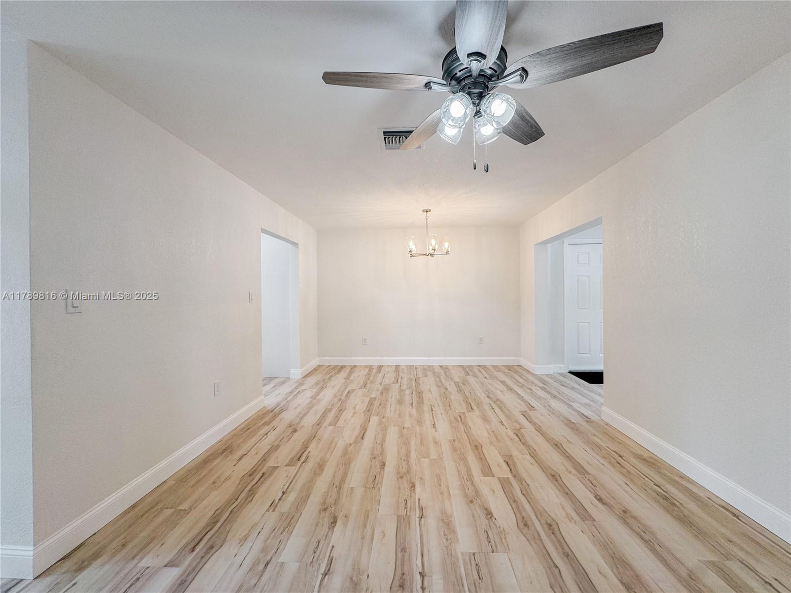 1121 NW 200th St