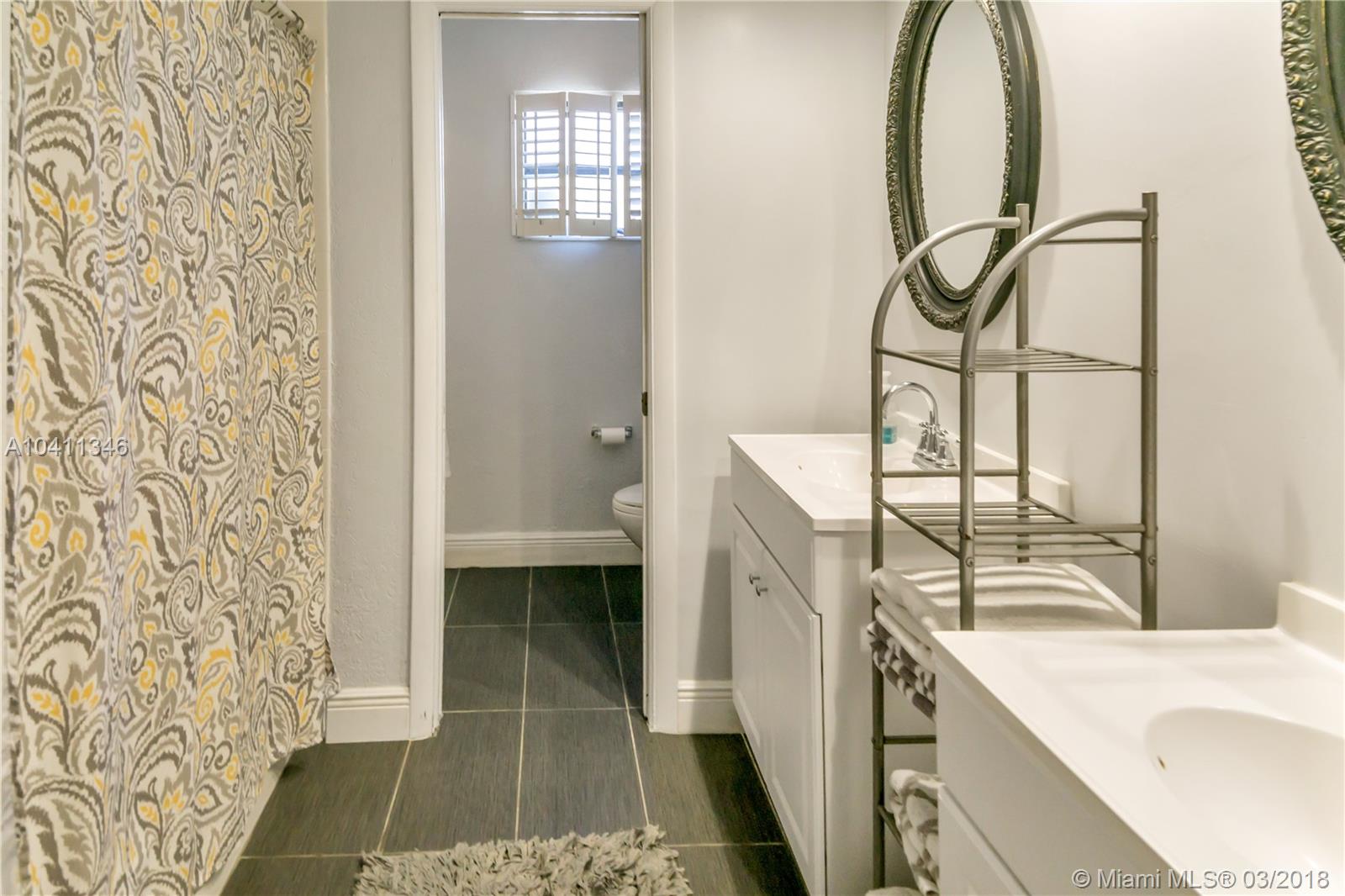 Lakes of Emerald Hills - Residential