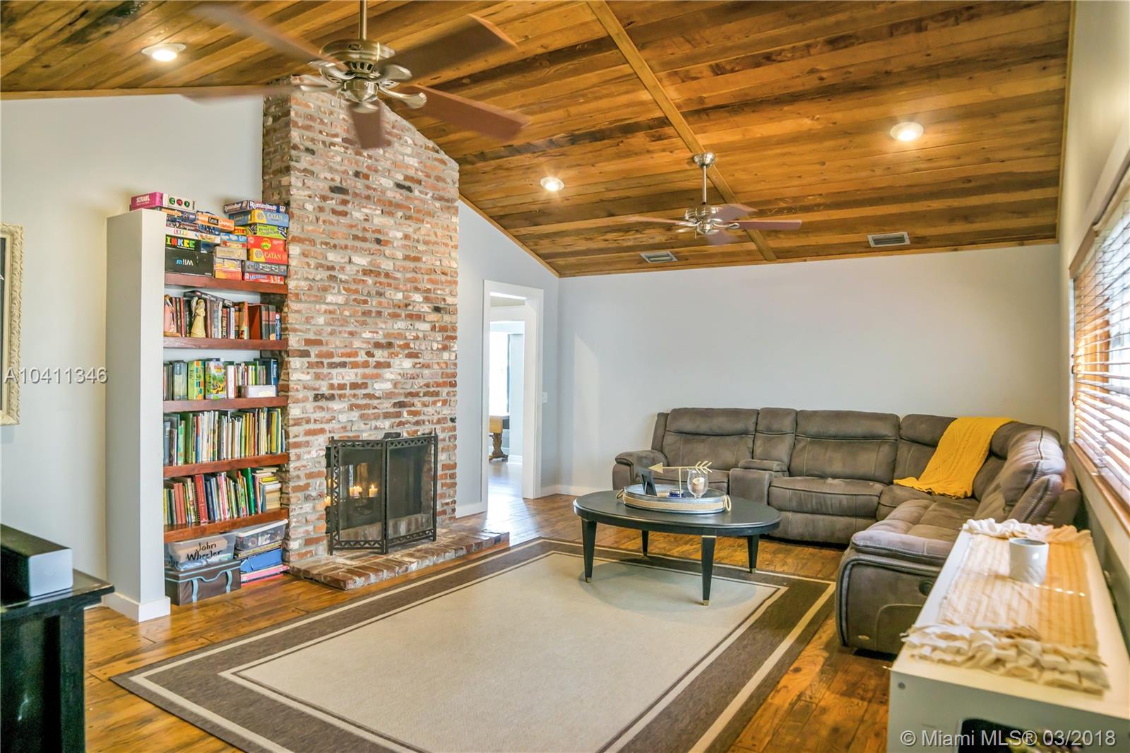 Lakes of Emerald Hills - Residential