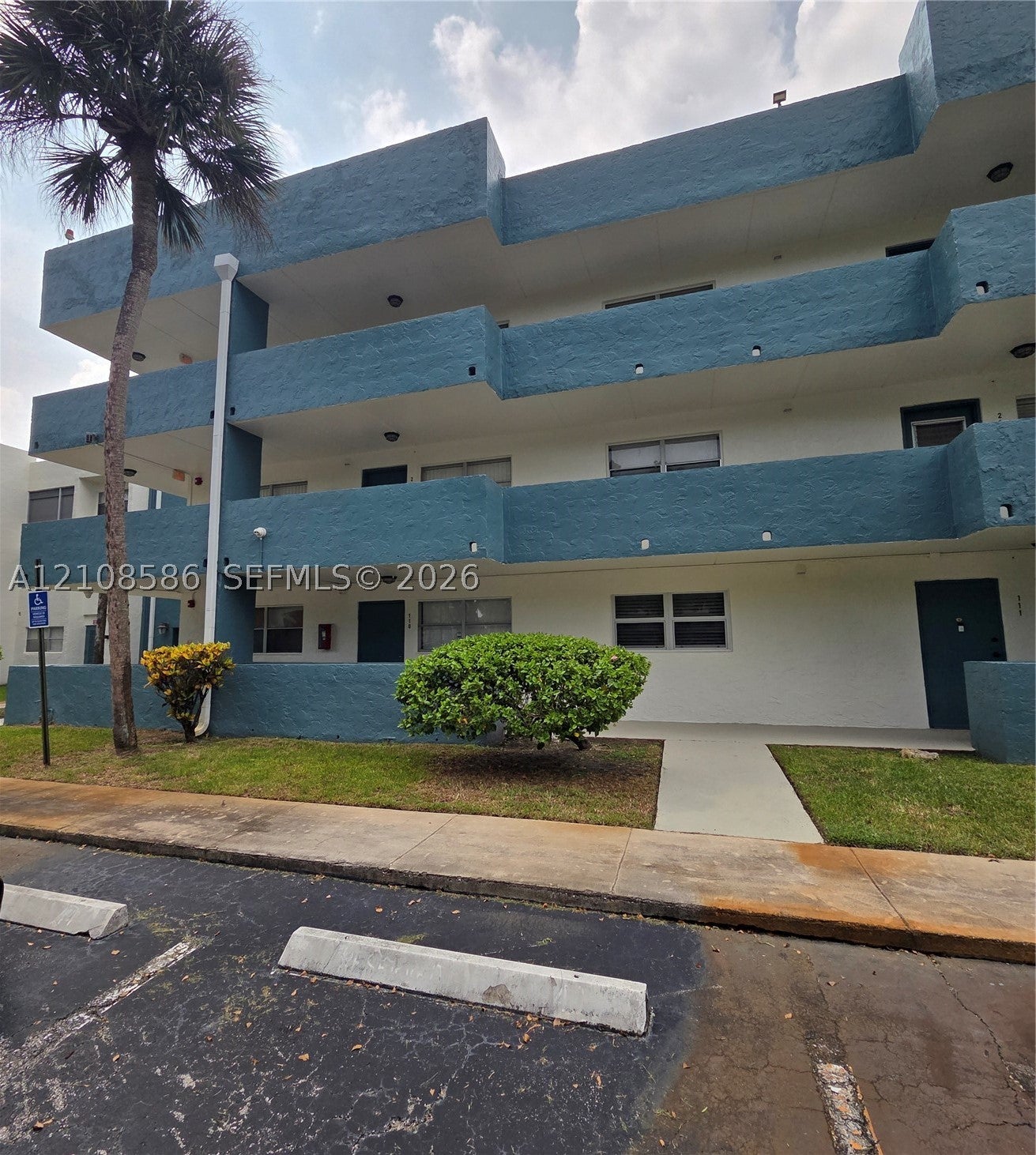 6075 N Sabal Palm Blvd 110