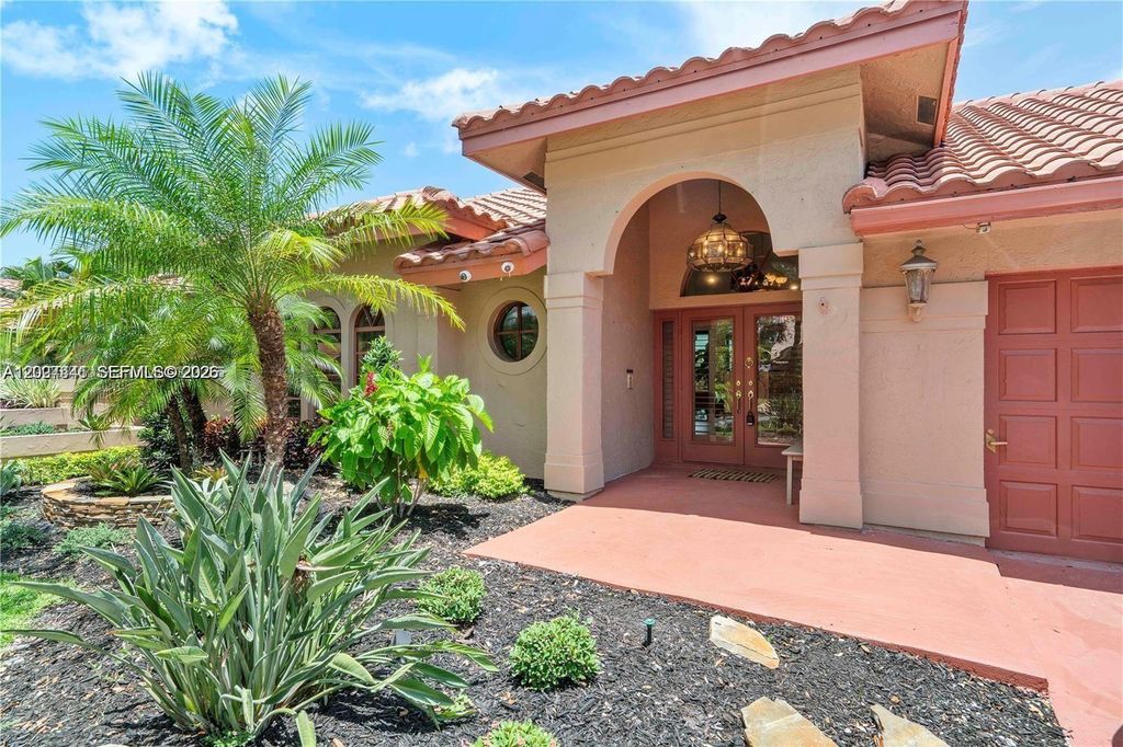 Photo of 2900 NW 25th Way, Boca Raton, FL 33434 (MLS # A12024441)