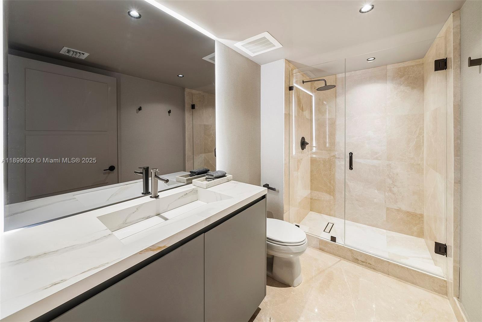 BEACH CLUB TWO CONDO - Residential