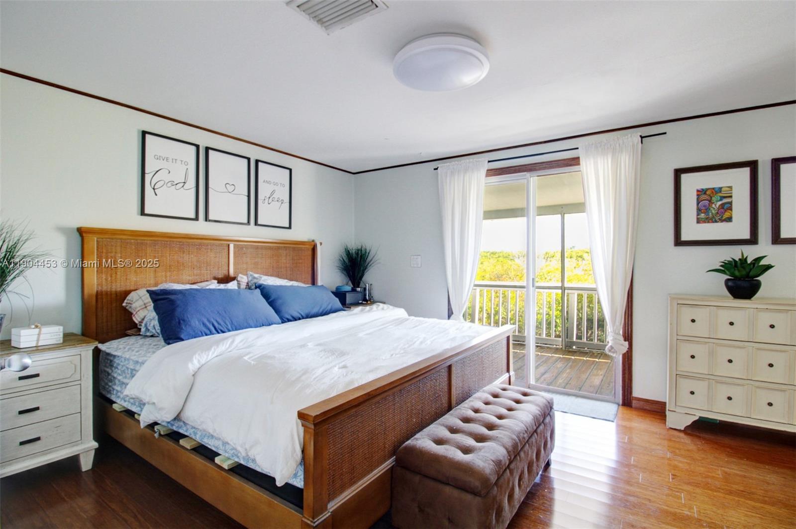 OCEAN REEF SHORES - Residential Lease