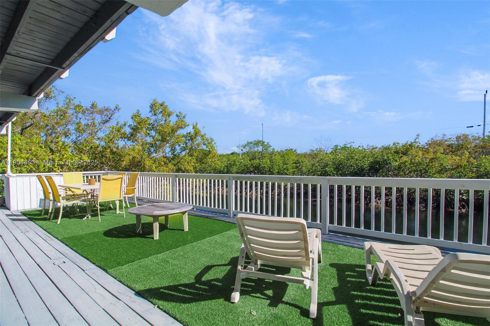 OCEAN REEF SHORES - Residential Lease