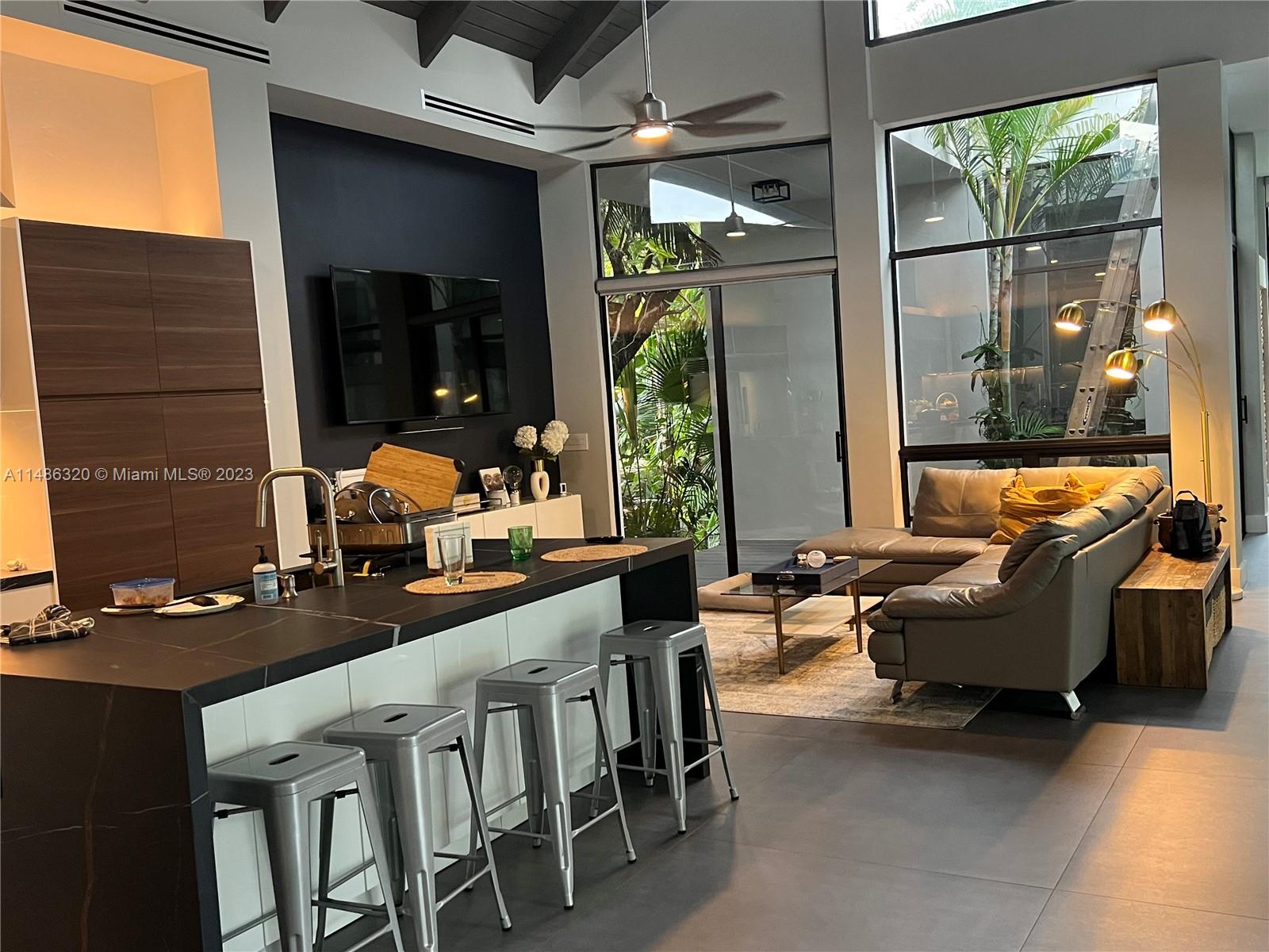 BISCAYNE KEY ESTATES - Residential