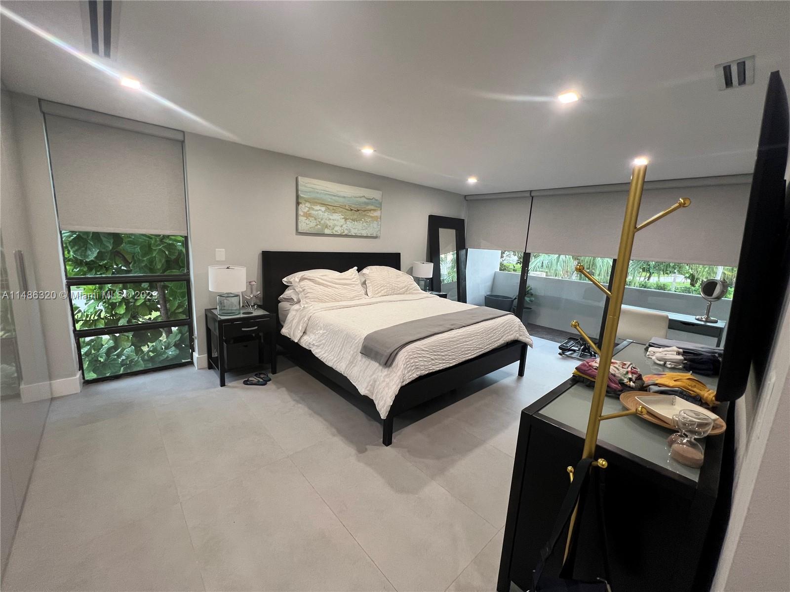 BISCAYNE KEY ESTATES - Residential