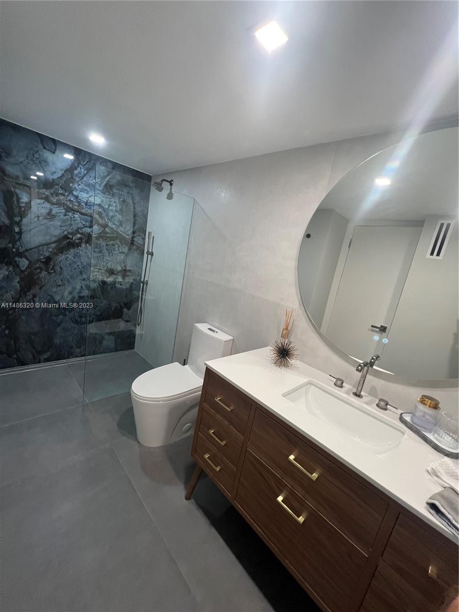 BISCAYNE KEY ESTATES - Residential