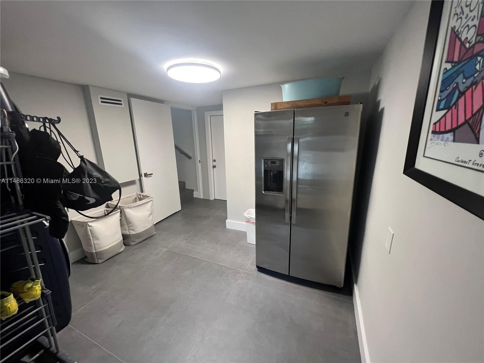 BISCAYNE KEY ESTATES - Residential