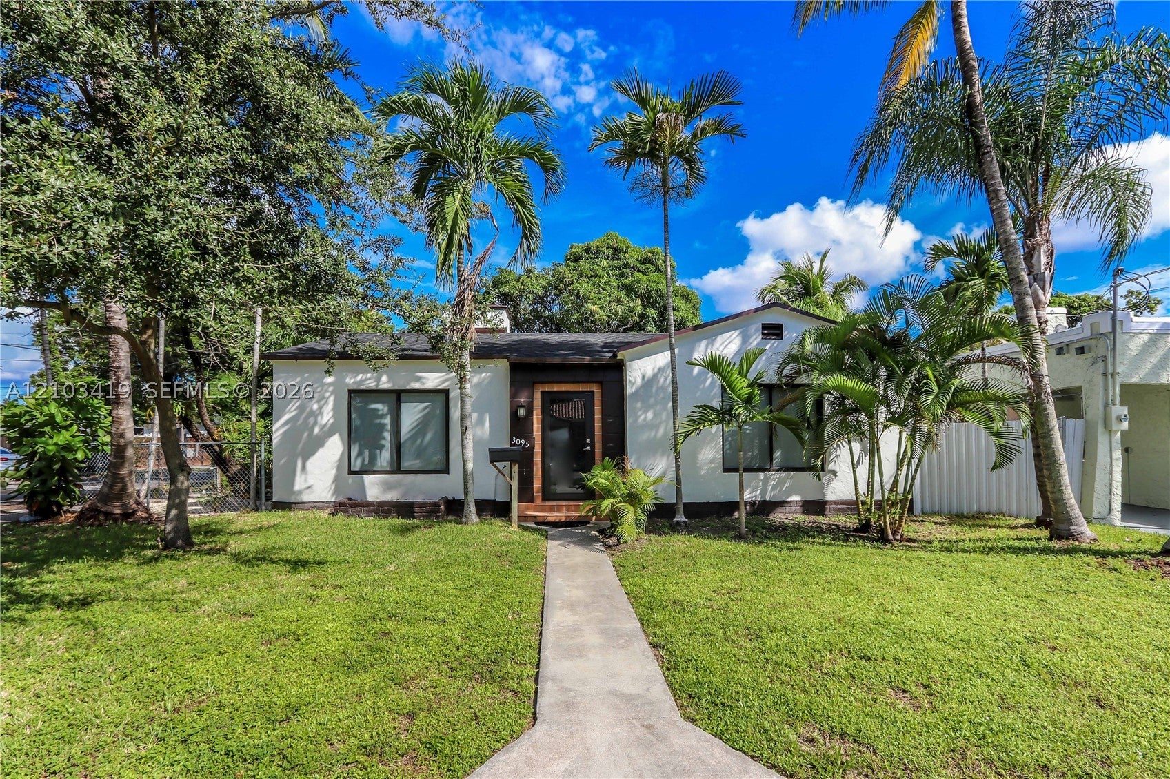 3095 NW 3rd St