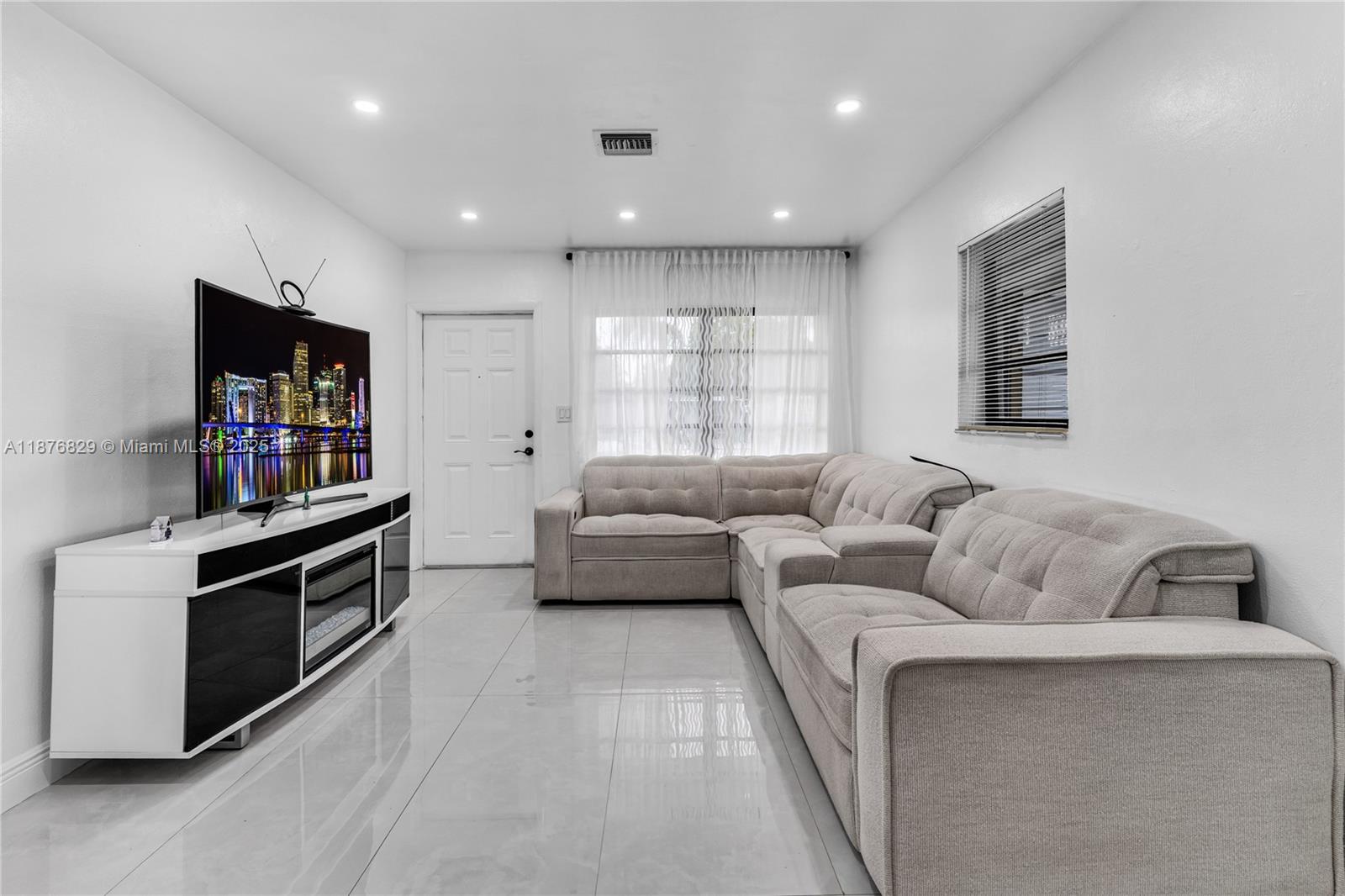 NEW SO MIAMI HEIGHTS SEC - Residential