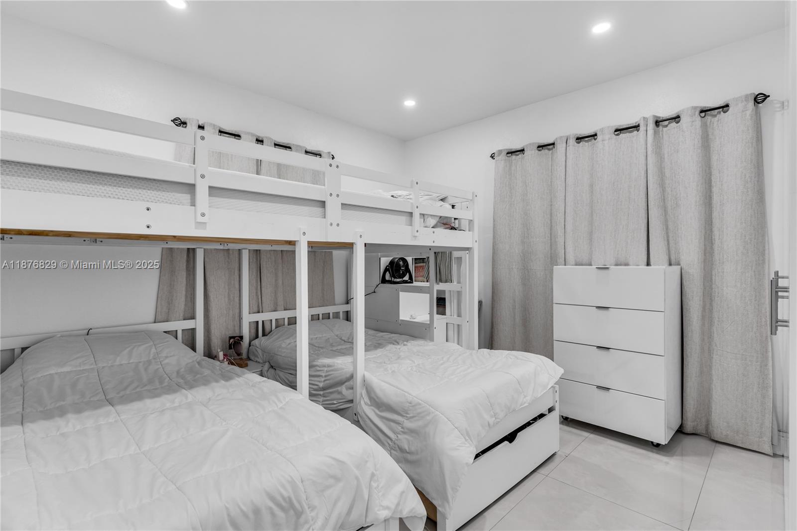 NEW SO MIAMI HEIGHTS SEC - Residential