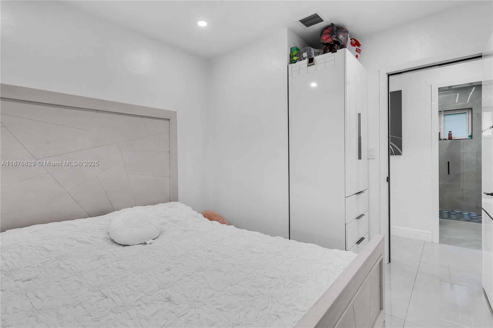 NEW SO MIAMI HEIGHTS SEC - Residential