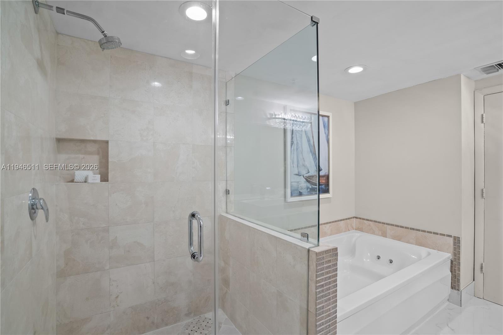 OCEAN POINT BEACH CLUB - Residential