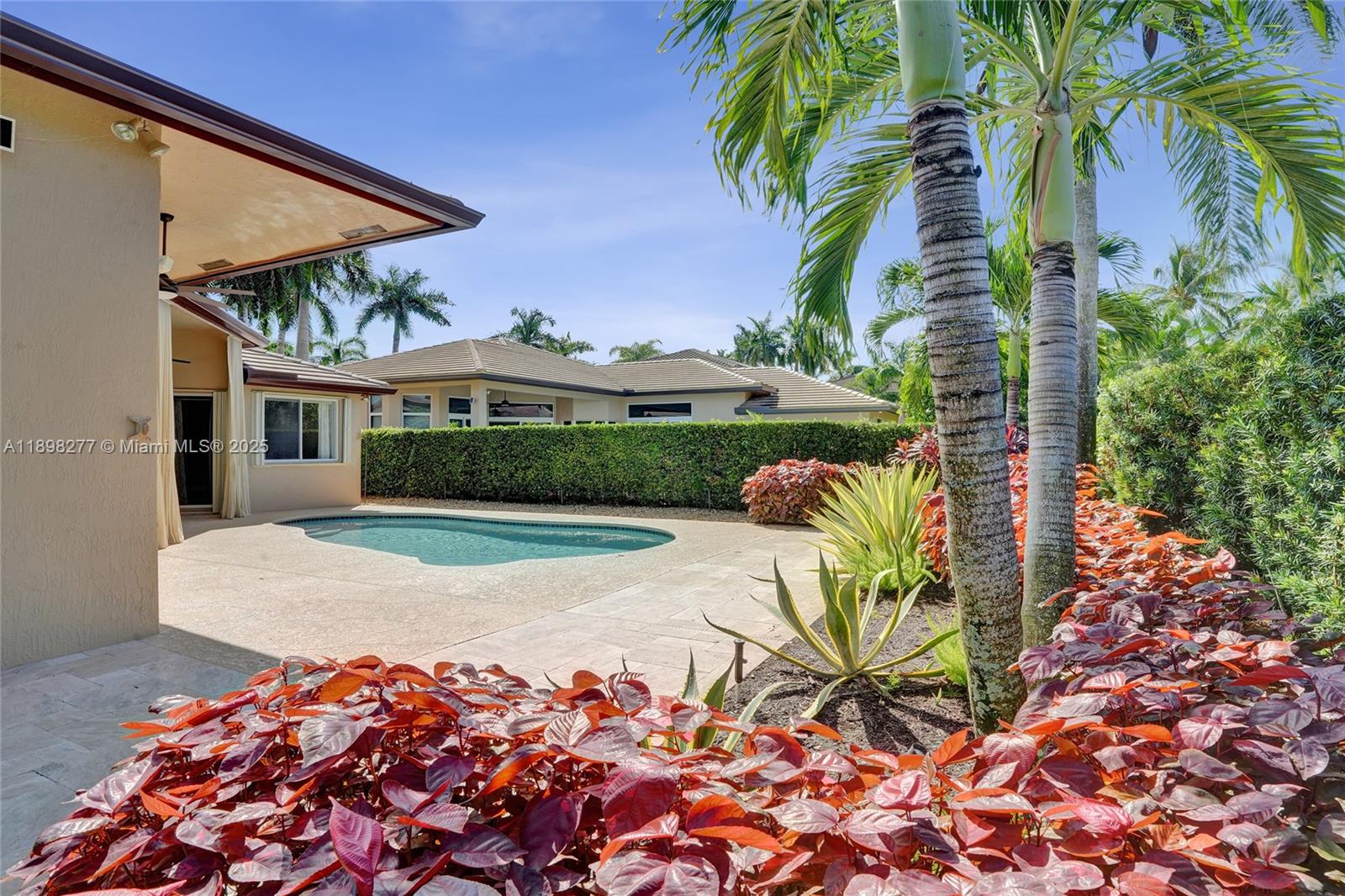 Weston Hills - Residential