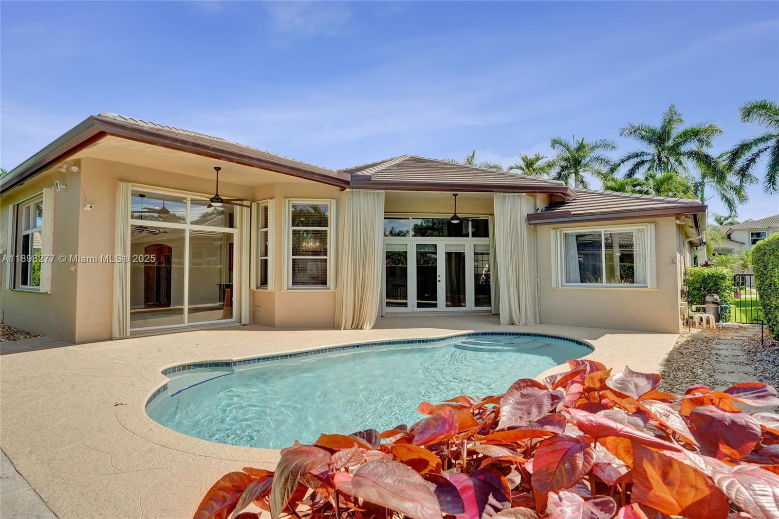 Weston Hills - Residential