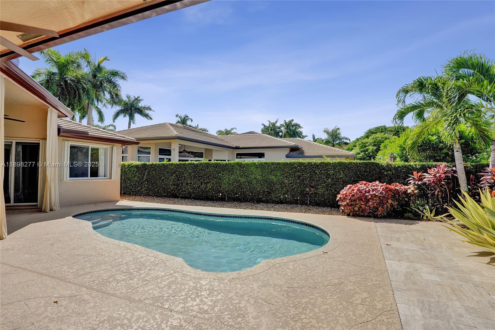 Weston Hills - Residential