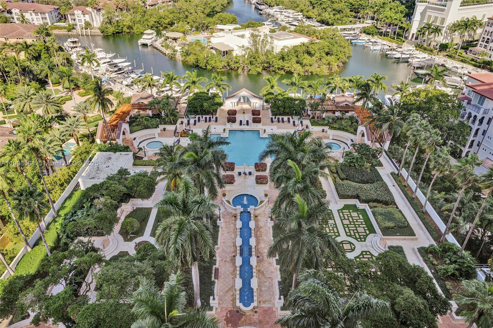 2000 ISL BLVD WILLIAMS IS - Residential