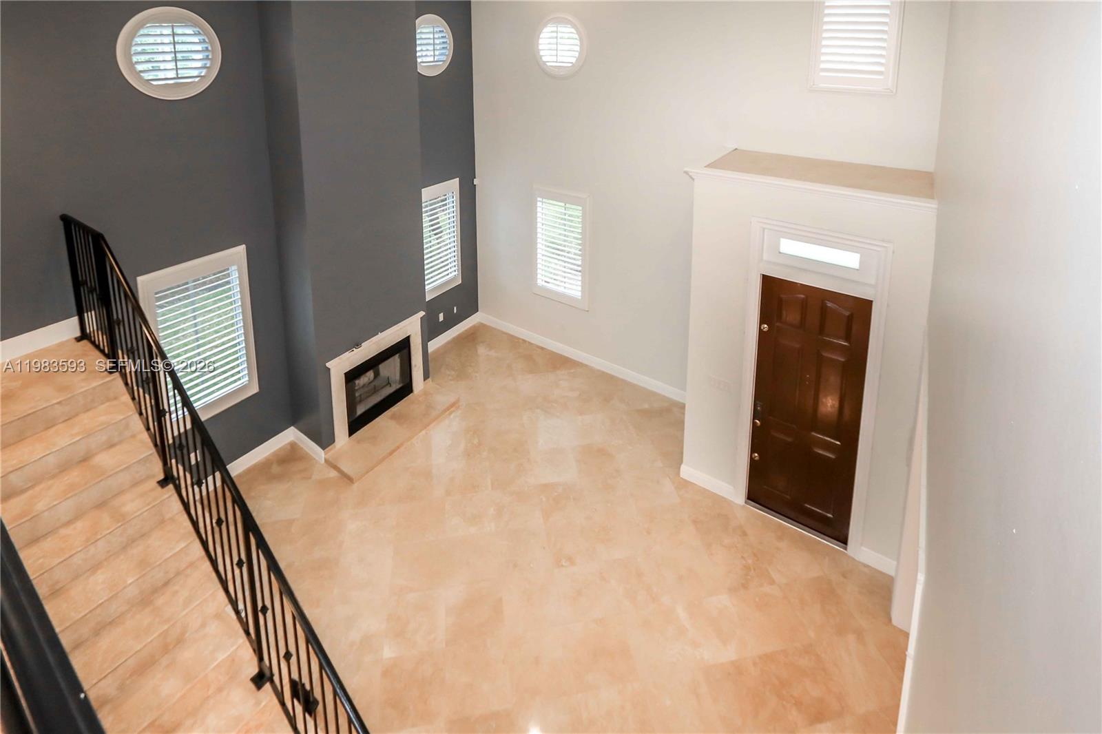 SILVER PALM PLANTATION - Residential Lease