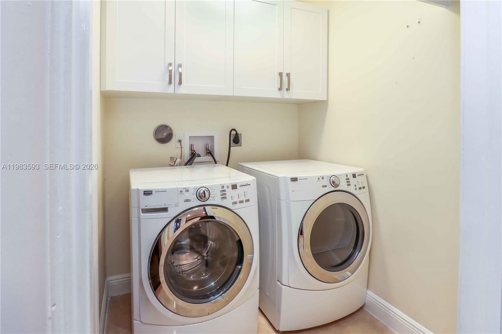 SILVER PALM PLANTATION - Residential Lease