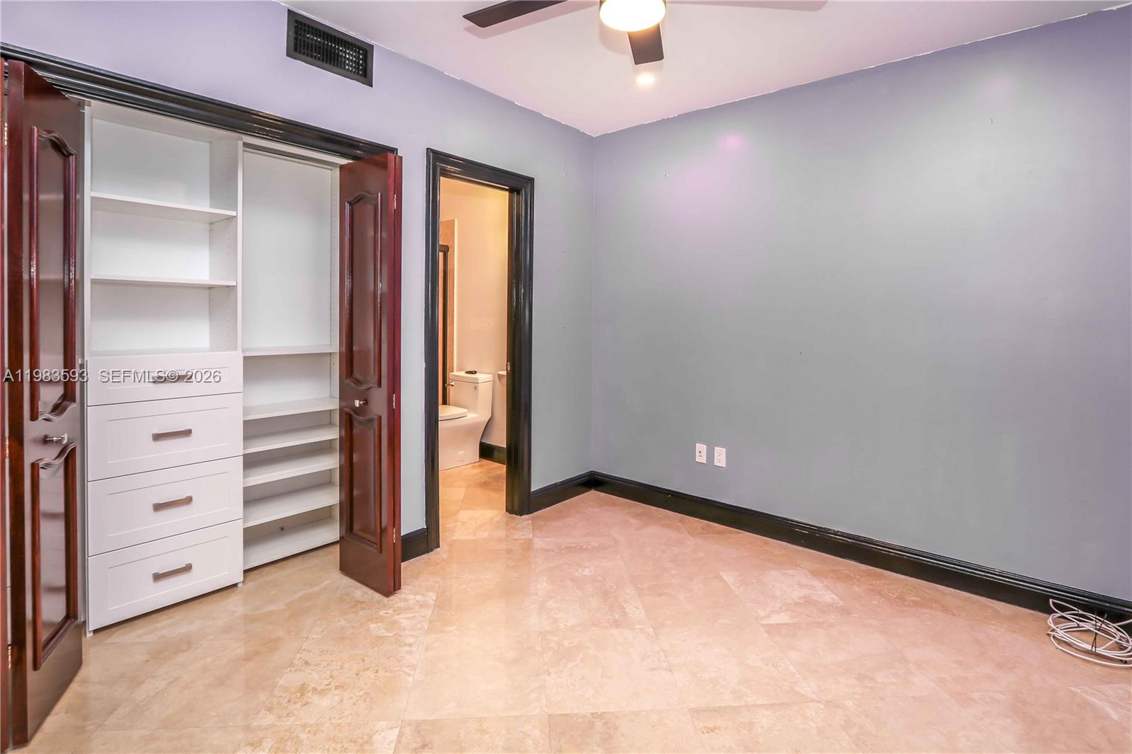 SILVER PALM PLANTATION - Residential Lease