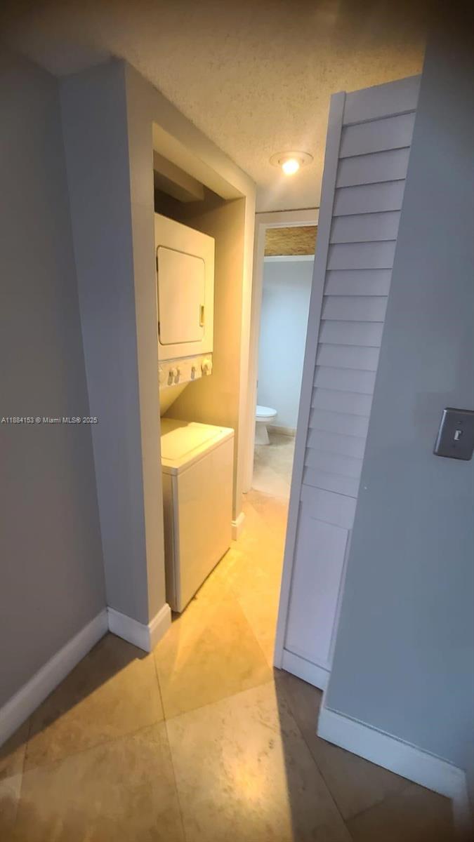 PARKWAY GROVE CONDO PART - Residential