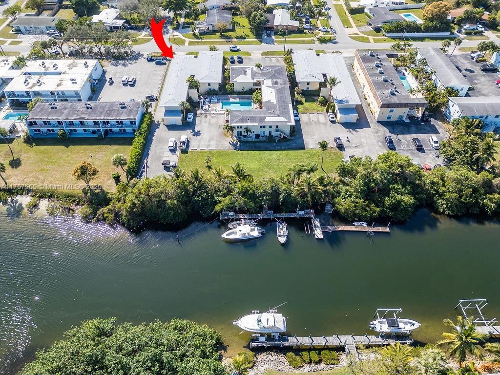 REGENCY MANOR CONDO - Residential