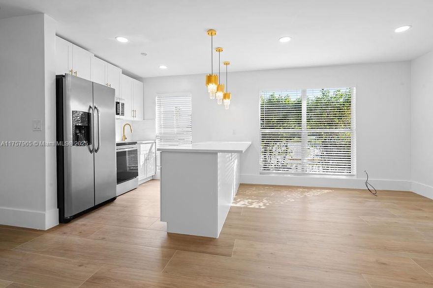 Beautiful one-bedroom apartment available for in the desirable North Palm Beach area. This waterfront unit offers abundant natural light, a stunning pool, and a vibrant community atmosphere. Nestled in the heart of North Palm Beach, this property is conveniently close to beaches, shopping, dining, and entertainment. Enjoy the best of coastal living with easy access to everything the area has to offer. Features: Waterfront property with scenic views Gorgeous pool and outdoor space Plenty of natural sunlight throughout the unit Located in a friendly and welcoming community Close to major attractions, parks, and public amenities This is a rare opportunity to experience the best of North Palm Beach living. Contact for more details or to schedule a private showing.