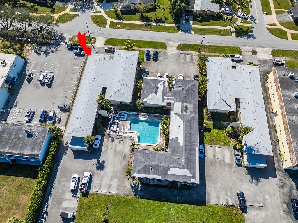 REGENCY MANOR CONDO - Residential