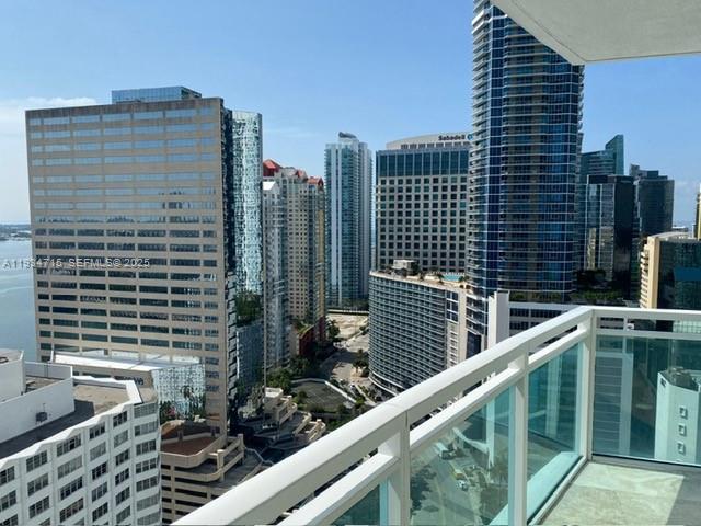 950 Brickell Bay Dr 2711
