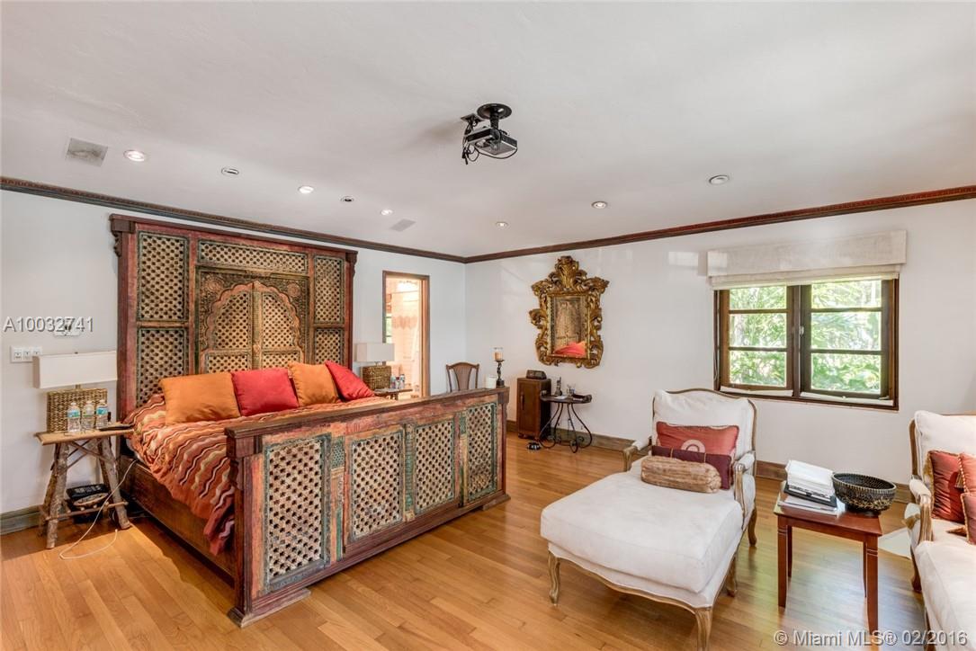 Di Lido Island - Residential